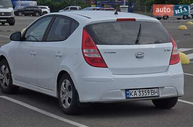 Hyundai i30 2010