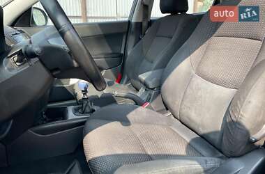 Хэтчбек Hyundai i30 2008 в 