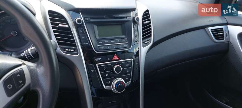 Універсал Hyundai i30 2013 в Запоріжжі