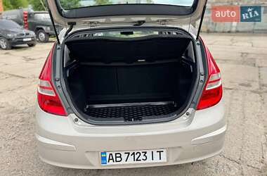Хэтчбек Hyundai i30 2009 в 
