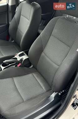 Хэтчбек Hyundai i30 2009 в 
