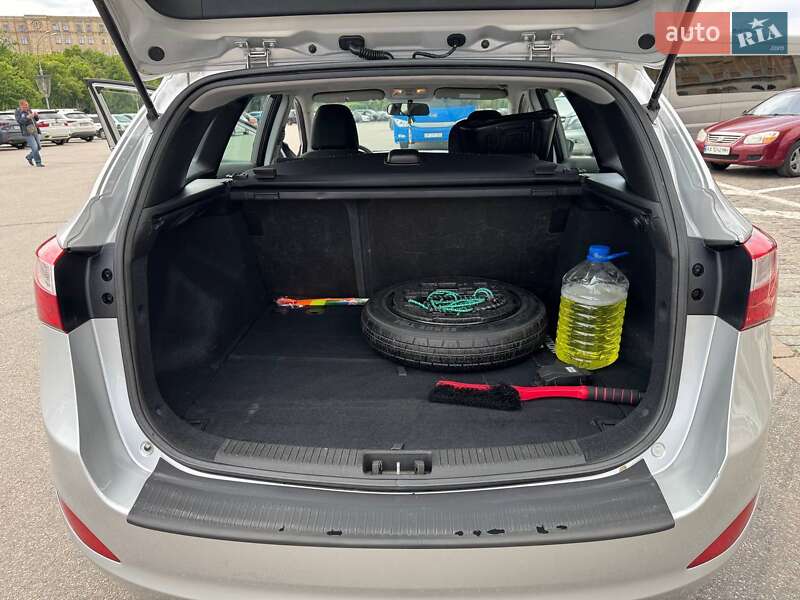 Универсал Hyundai i30 2012 в Харькове