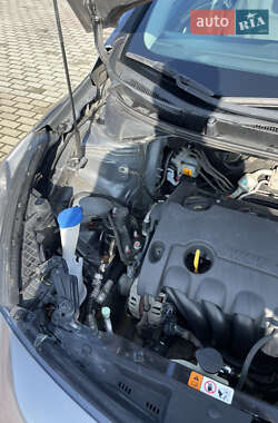 Хэтчбек Hyundai i30 2013 в 