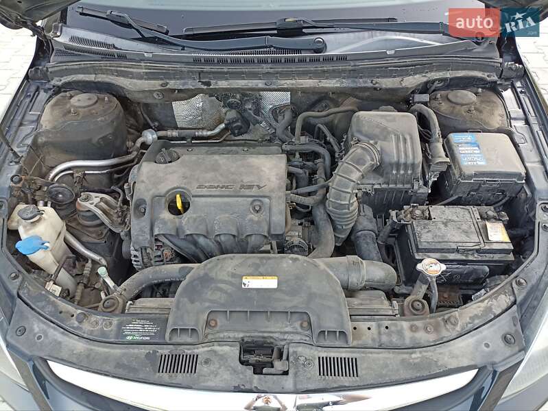 Универсал Hyundai i30 2010 в Львове