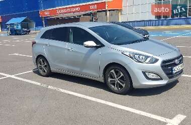 Універсал Hyundai i30 2015 в 