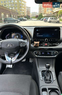 Хетчбек Hyundai i30 2022 в 