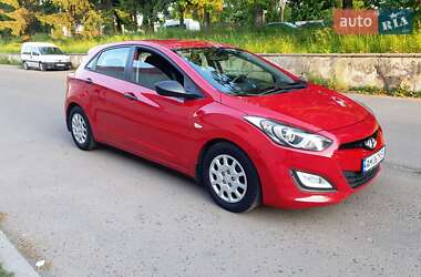 Хэтчбек Hyundai i30 2012 в Ровно
