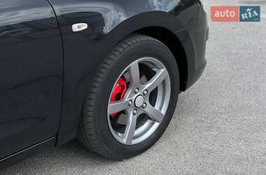 Хэтчбек Hyundai i30 2009 в 