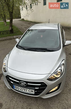 Хэтчбек Hyundai i30 2016 в 
