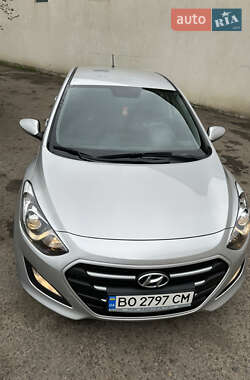 Хэтчбек Hyundai i30 2016 в 
