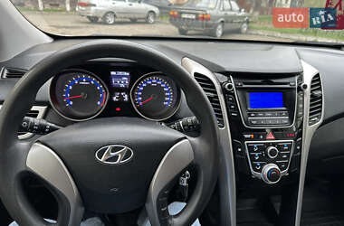 Хэтчбек Hyundai i30 2016 в 