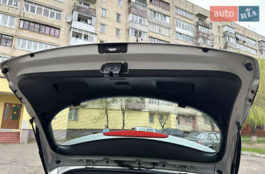 Хэтчбек Hyundai i30 2016 в 