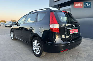 Универсал Hyundai i30 2010 в 