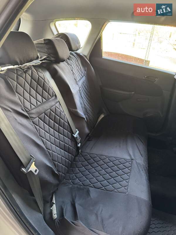 Хэтчбек Hyundai i30 2012 в Стрые