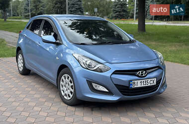 Хэтчбек Hyundai i30 2012 в Лубнах