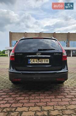 Универсал Hyundai i30 2010 в 