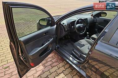 Универсал Hyundai i30 2010 в 