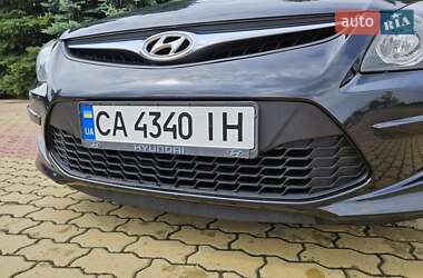 Универсал Hyundai i30 2010 в 