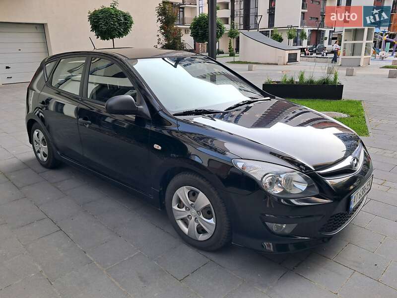 Hyundai i30 2011