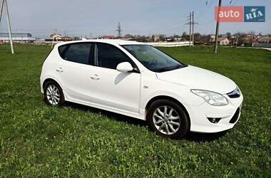 Hyundai i30 2012