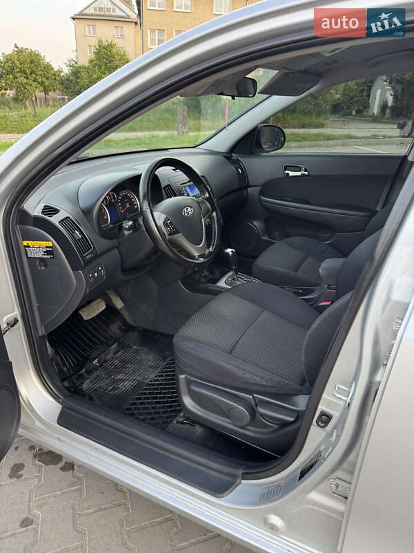 Хэтчбек Hyundai i30 2007 в Ивано-Франковске