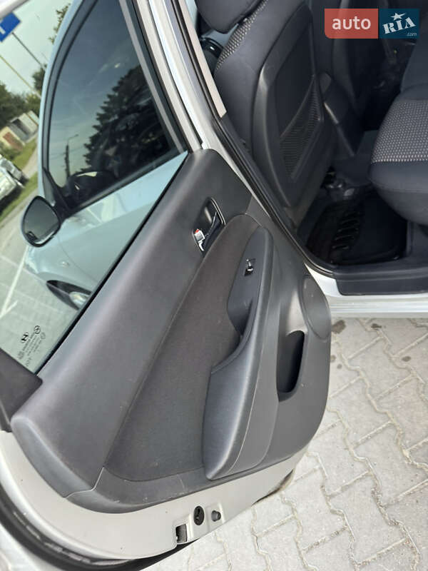 Хэтчбек Hyundai i30 2007 в Ивано-Франковске