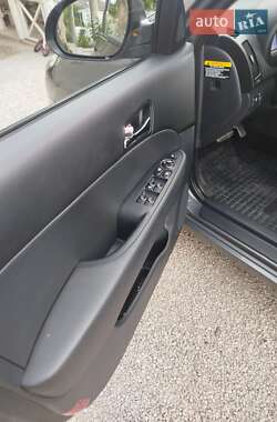 Универсал Hyundai i30 2009 в 