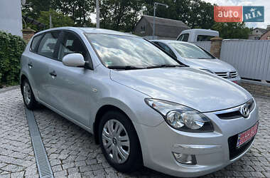Універсал Hyundai i30 2010 в Вінниці