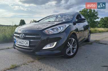 Універсал Hyundai i30 2015 в Мукачевому