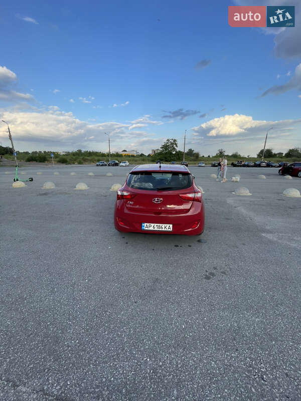 Хетчбек Hyundai i30 2012 в Запоріжжі фото 3 Хетчбек Hyundai i30 2012 в Запоріжжі