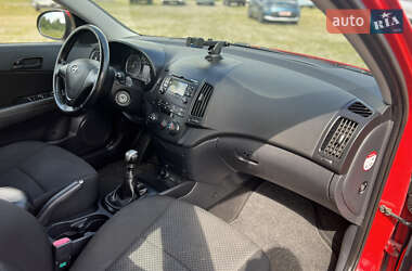 Универсал Hyundai i30 2009 в 