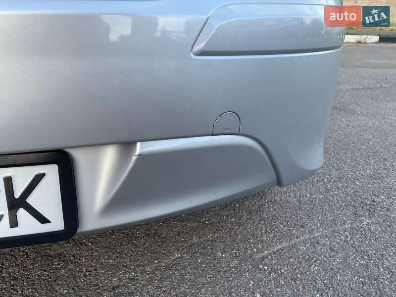 Хэтчбек Hyundai i30 2011 в Харькове