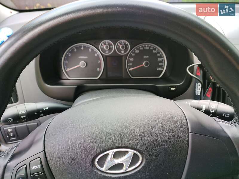 Универсал Hyundai i30 2009 в Ичне