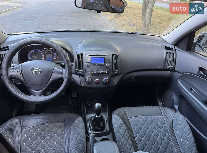 Хетчбек Hyundai i30 2011 в Одесі