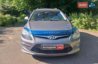 Универсал Hyundai i30 2012 в 