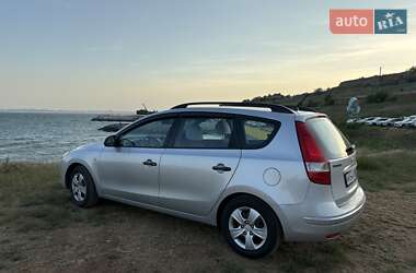 Універсал Hyundai i30 2009 в Одесі