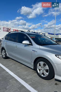Универсал Hyundai i30 2011 в 