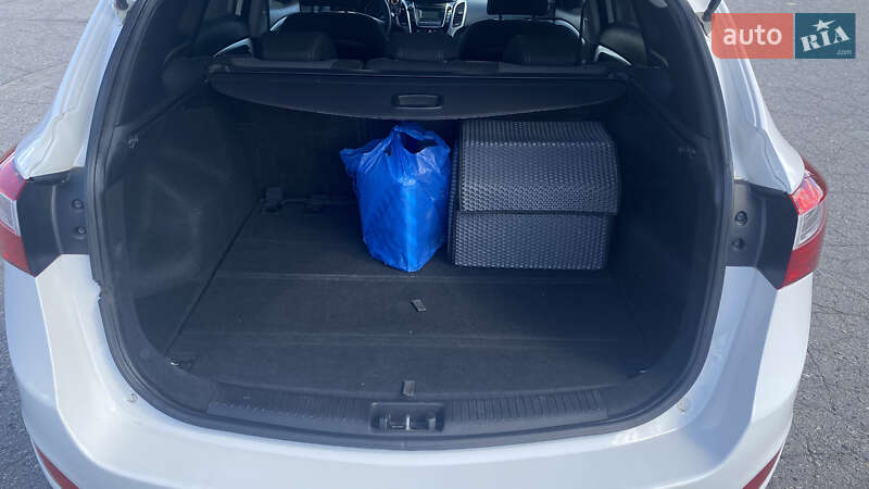 Універсал Hyundai i30 2012 в Івано-Франківську