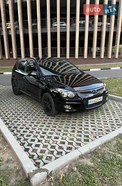 Хэтчбек Hyundai i30 2011 в Харькове