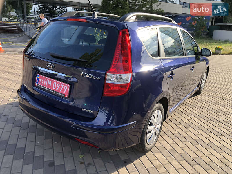 Универсал Hyundai i30 2011 в Киеве