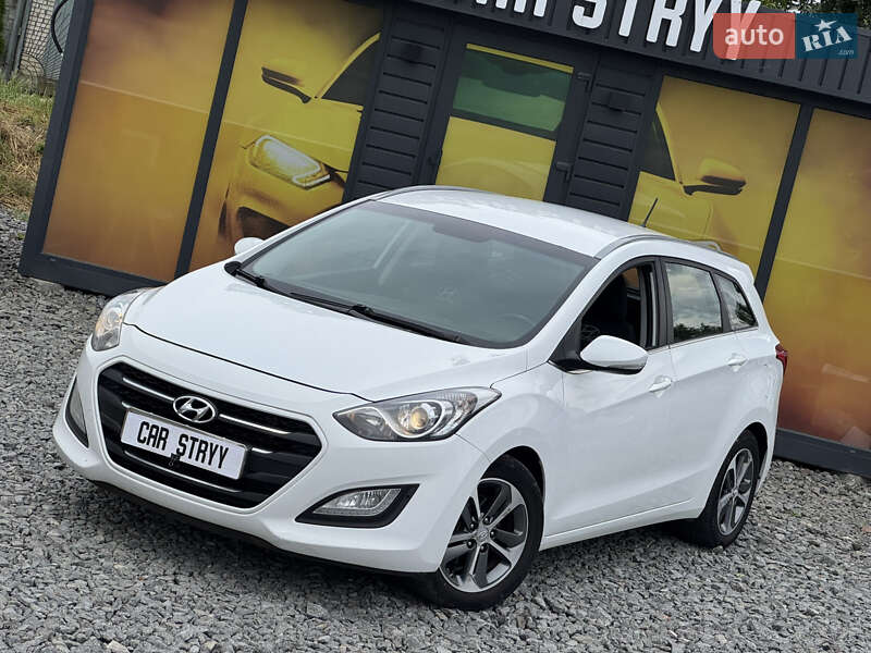 Универсал Hyundai i30 2016 в Стрые