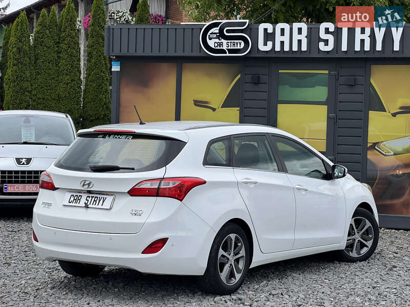 Универсал Hyundai i30 2016 в Стрые