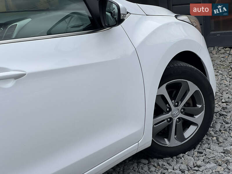 Универсал Hyundai i30 2016 в Стрые