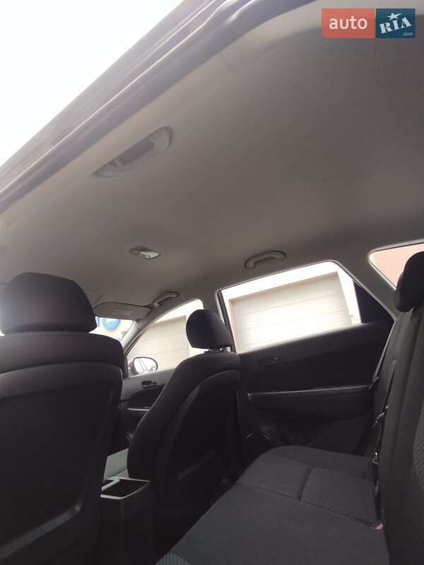 Универсал Hyundai i30 2009 в Луцке