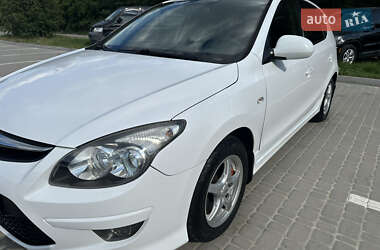 Hyundai i30 2010 Hyundai i30 2010