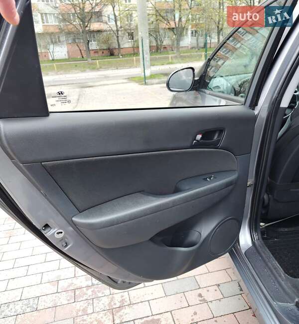 Универсал Hyundai i30 2012 в Белой Церкви