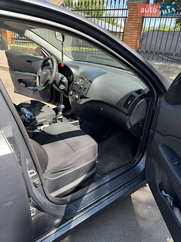 Хэтчбек Hyundai i30 2010 в Фастове