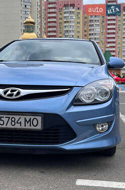 Універсал Hyundai i30 2011 в 