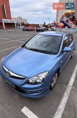Універсал Hyundai i30 2011 в 