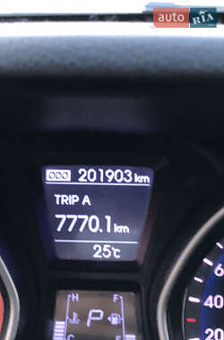 Хэтчбек Hyundai i30 2012 в 